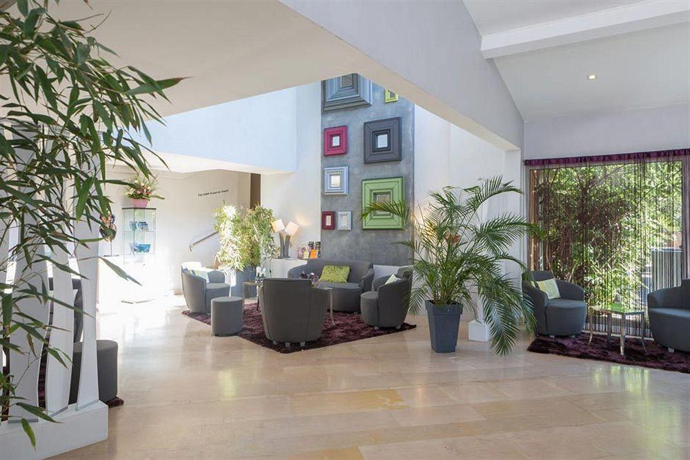 Le Carre D'Alethius Logis Hotel Restaurant Charmes-sur-Rhone Экстерьер фото